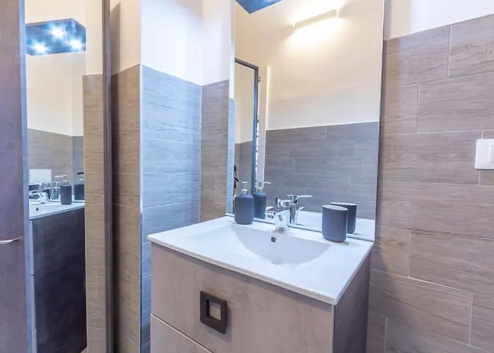 Διαμέρισμα Realkasa Azzarita Flat